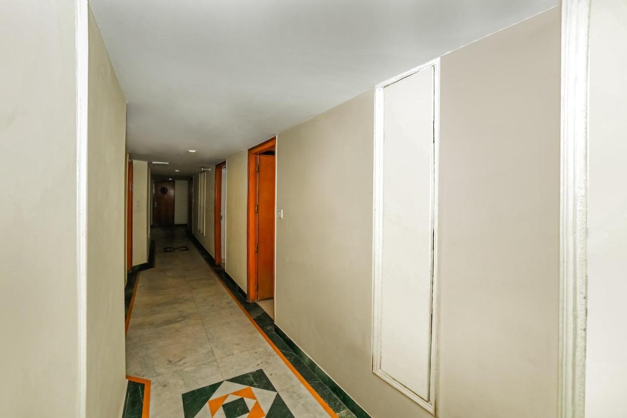 Oyo-22953酒店住房 瓜廖尔 外观 照片