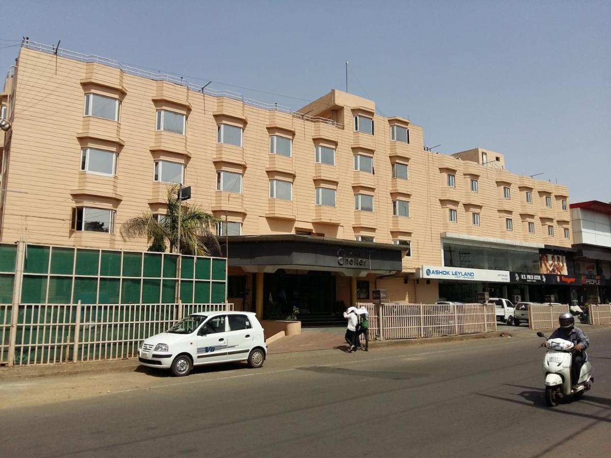 Oyo-22953酒店住房 瓜廖尔 外观 照片