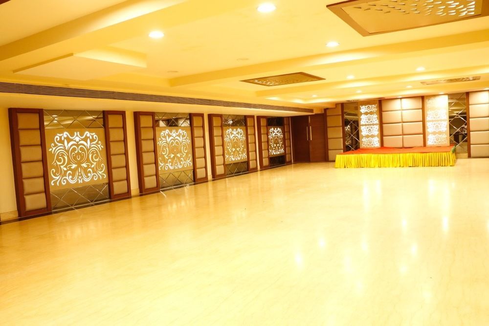 Oyo-22953酒店住房 瓜廖尔 外观 照片